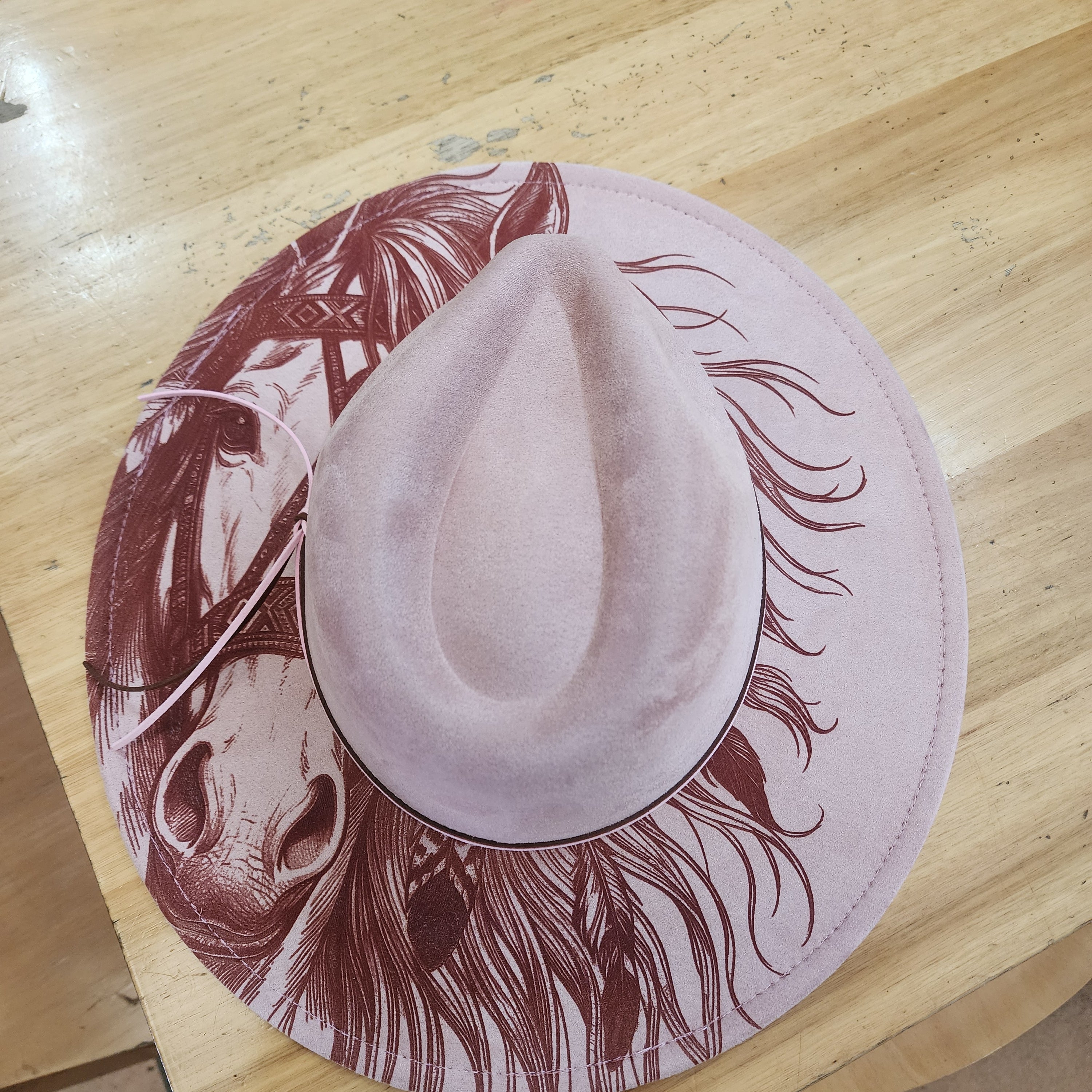 Hat engraved vegan suede